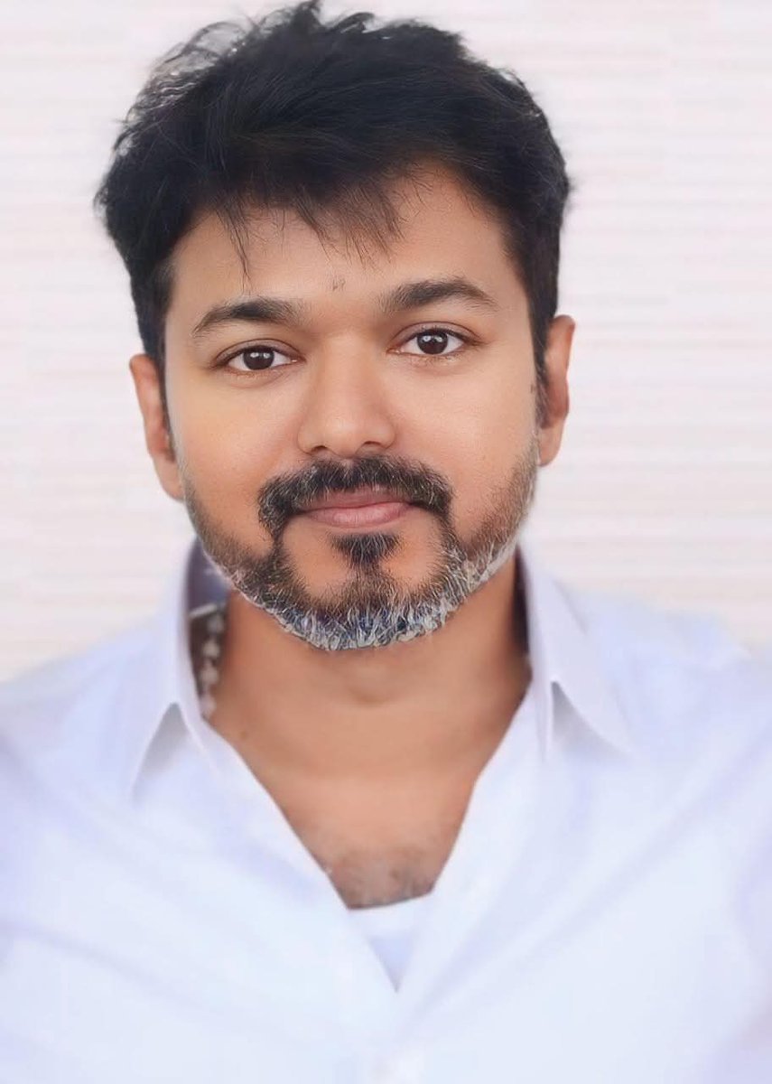 datas_top's tweet photo. அழகு அழகு அழகு தமிழ்நாடு அழகு ... தமிழ்நாட்டை காக்க களத்தில் நிற்கும் தளபதி விஜய் உம் அழகு 

#Tvk #தமிழகவெற்றிக்கழகம்‌ 
#தளபதிவிஜய் https://t.co/OOe51mrIYE