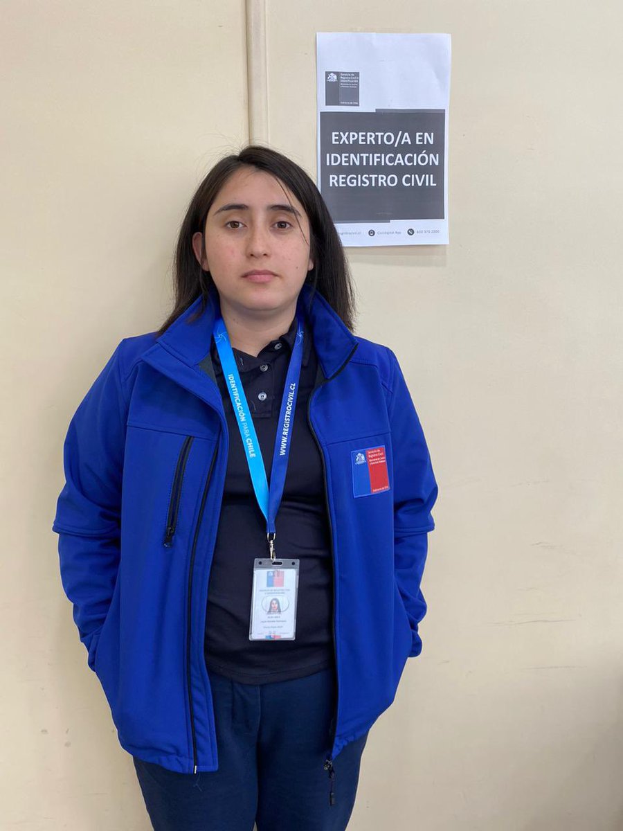 #BuenDomingo 

Hoy nuestros/as funcionarios/as participan de segunda vuelta de elección de Gobernadores como expertos/as en identificación en locales de votación de la #RegióndeLosLagos 
<a href="/RegCivil_Chile/">Registro Civil e Identificación - Chile</a>