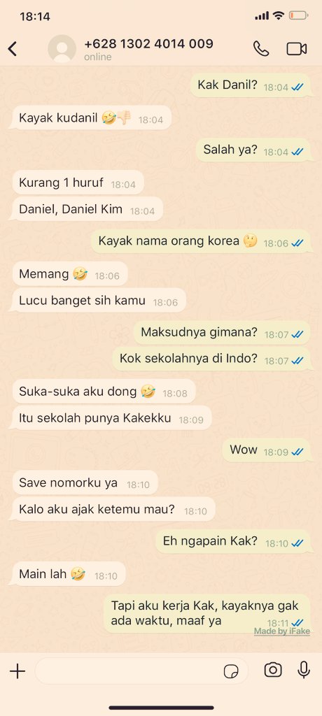 hollowearthv's tweet photo. 279. Flashback

——SMP kelas 9 https://t.co/qv315FnlIl