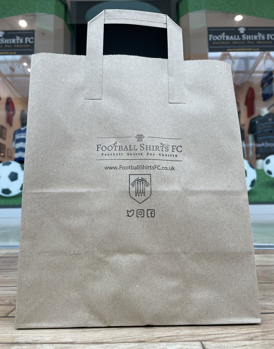 Morning! 👋

Open until 4pm today <a href="/FestivalPlace/">Festival Place</a> Basingstoke 

⚽️👕💛💚
#EveryShirtHasAStory