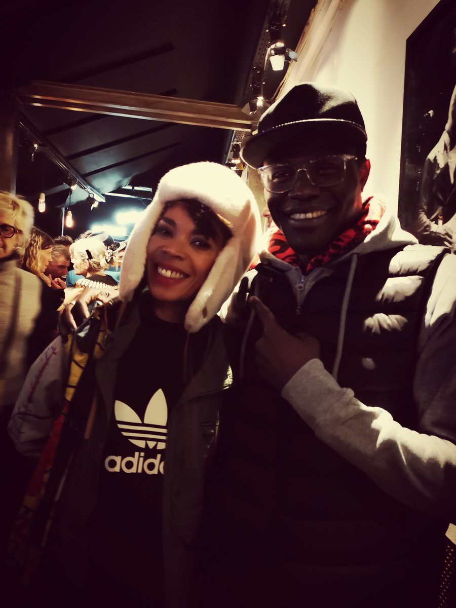 Retour sur une belle soirée invité pour la sortie du nouvel album #TheSalmon du légendaire Kiddus I @ Café De la Danse. La famille reggae était là avec Flavia Coelho et Norman des légendaires The Mighty Twinkle Brothers...