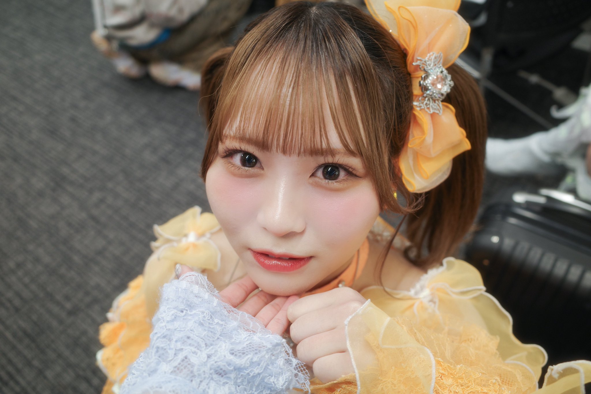 山本杏奈 秘蔵生写真 ④ イコラブ ＝LOVE 生写真 山本杏奈 全部、内緒 封入 - メルカリ