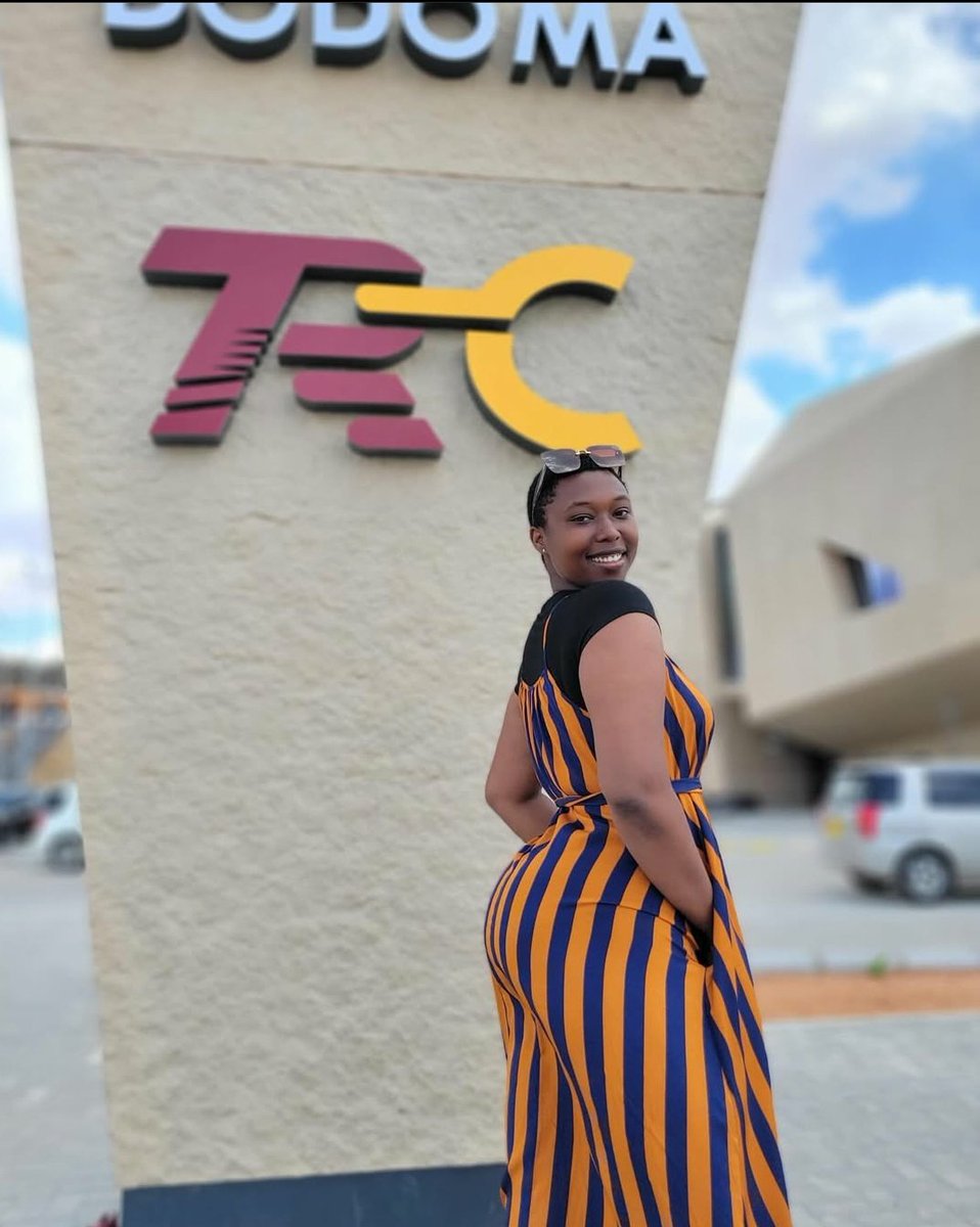 Twigga🦒 tweet media