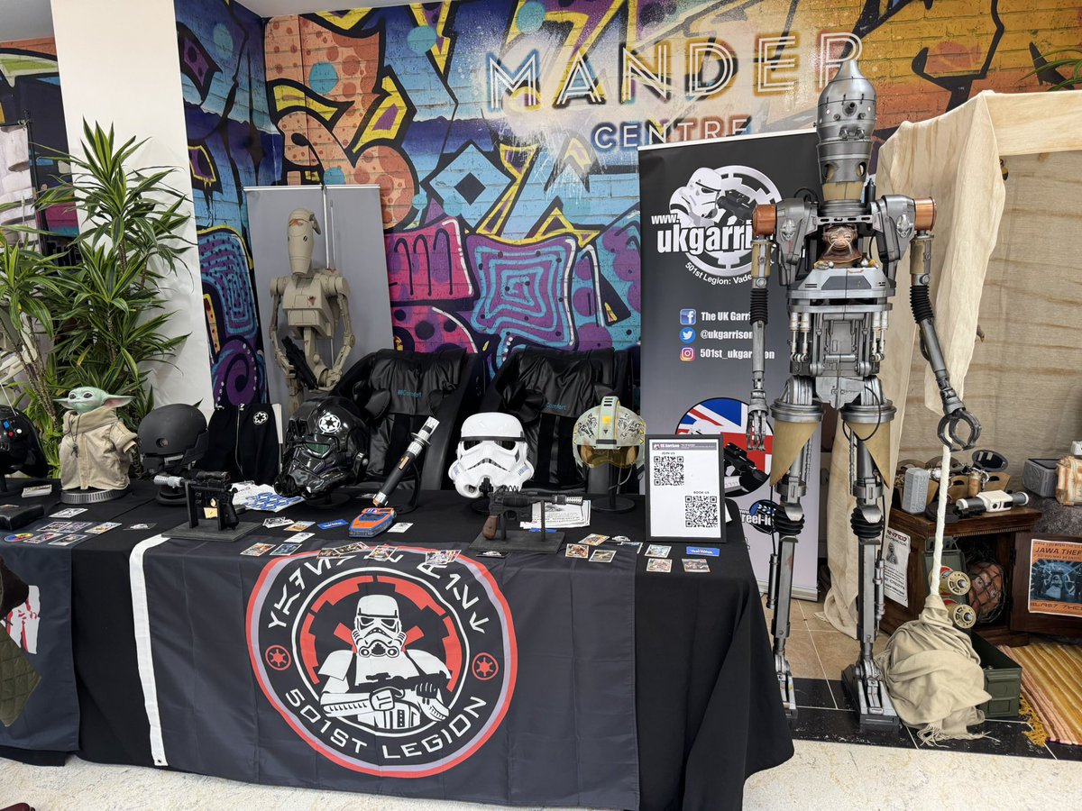 The <a href="/ukgarrison/">UK Garrison</a> have been deployed for #Geekcon in @ManderCentre Wolverhampton today, raising funds for <a href="/wwfcfoundation/">Wolves Foundation</a>. Lots of stalls selling all types of merchandise and an most impressive display of props and characters for photo ops. Stop by to say “Hello there” if you can!