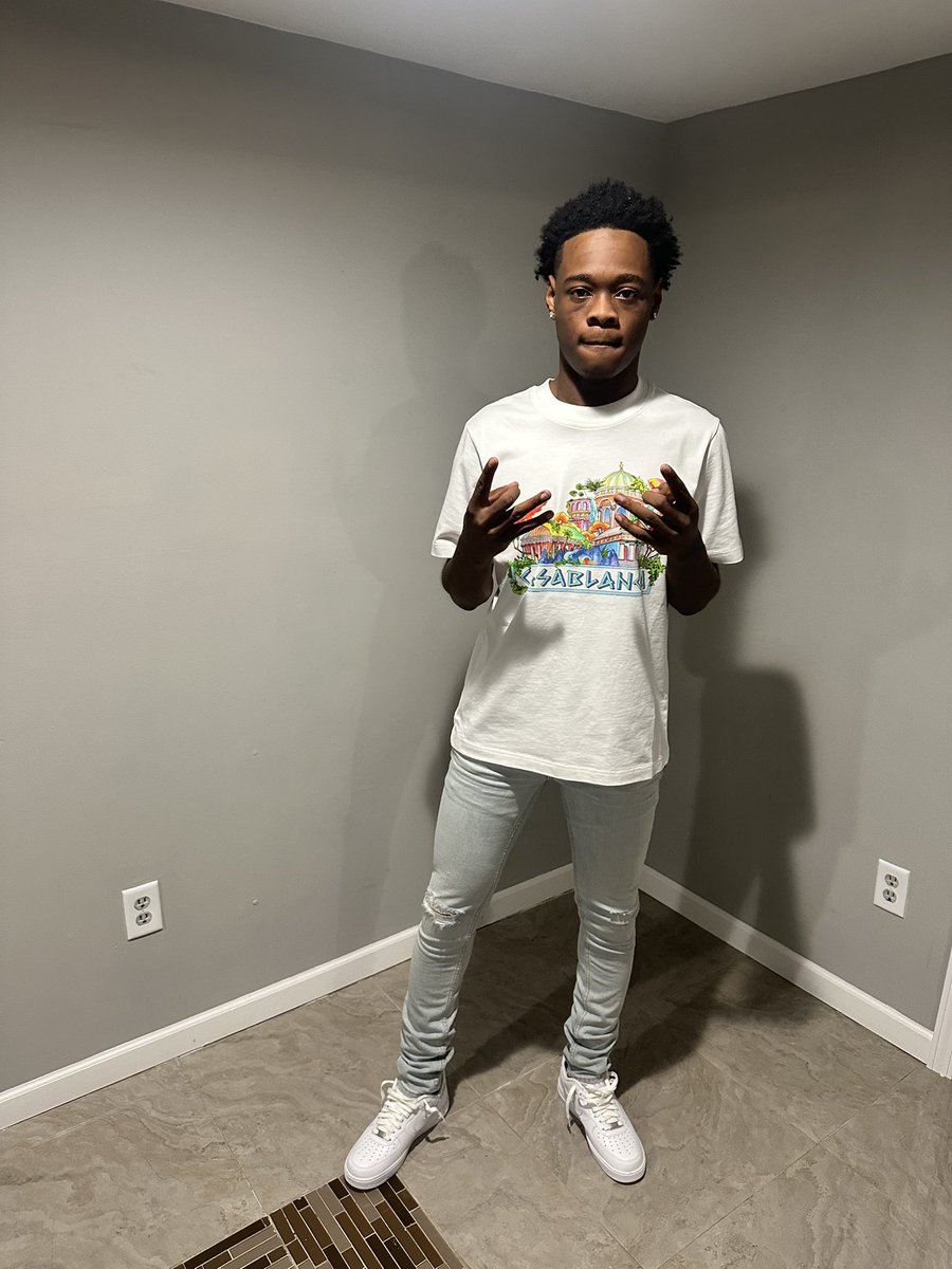 traskii 🔙 tweet media