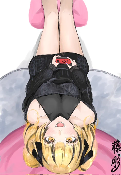 最近流行りのアングルで描きました! #めろにぼっとん