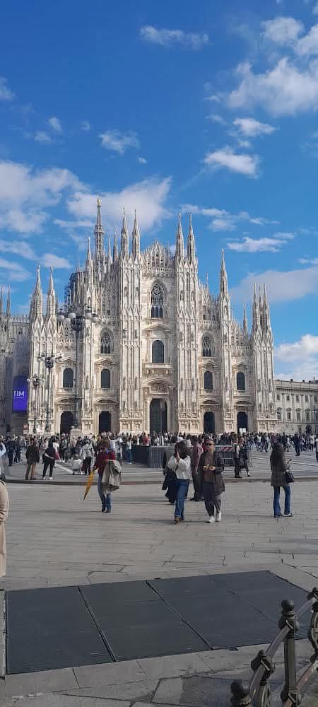 TechDisruptorM's tweet image. Just returned from Milan 🇮🇹 where I presented at the 𝐰𝐨𝐫𝐥𝐝’𝐬 𝐥𝐚𝐫𝐠𝐞𝐬𝐭 𝐬𝐩𝐚𝐜𝐞 𝐜𝐨𝐧𝐟𝐞𝐫𝐞𝐧𝐜𝐞!
I shared our students’ work on 𝐂𝐮𝐛𝐞𝐒𝐚𝐭𝐬 and 𝐈𝐒𝐒 𝐫𝐨𝐛𝐨𝐭𝐢𝐜𝐬 & joined a 𝐫𝐨𝐮𝐧𝐝 𝐭𝐚𝐛𝐥𝐞 𝐰𝐢𝐭𝐡 𝐚𝐬𝐭𝐫𝐨𝐧𝐚𝐮𝐭𝐬.
#buildinpublic #Space