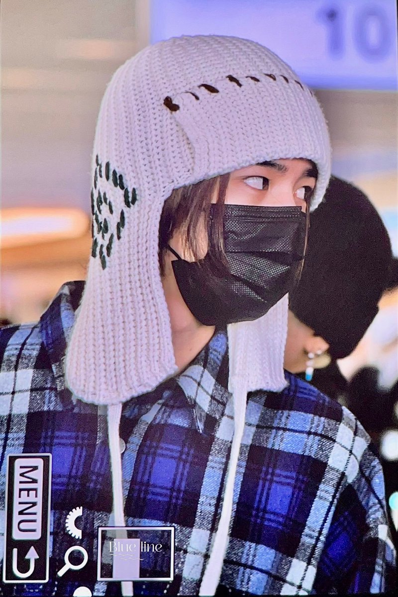 배지밀 tweet media