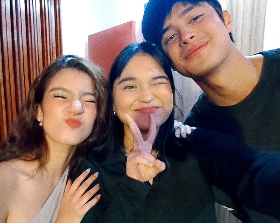 MDBOFC's tweet photo. @.iamtrishadenise IG Post with @donnypangilinan and @bellemariano02 .

"in da club, we all fam 🕺🏻✨"

BELLElieve IN DONNYsmagic

#DonBelle
#DonnyPangilinan 
#BelleMariano https://t.co/JLU2w9TJiW