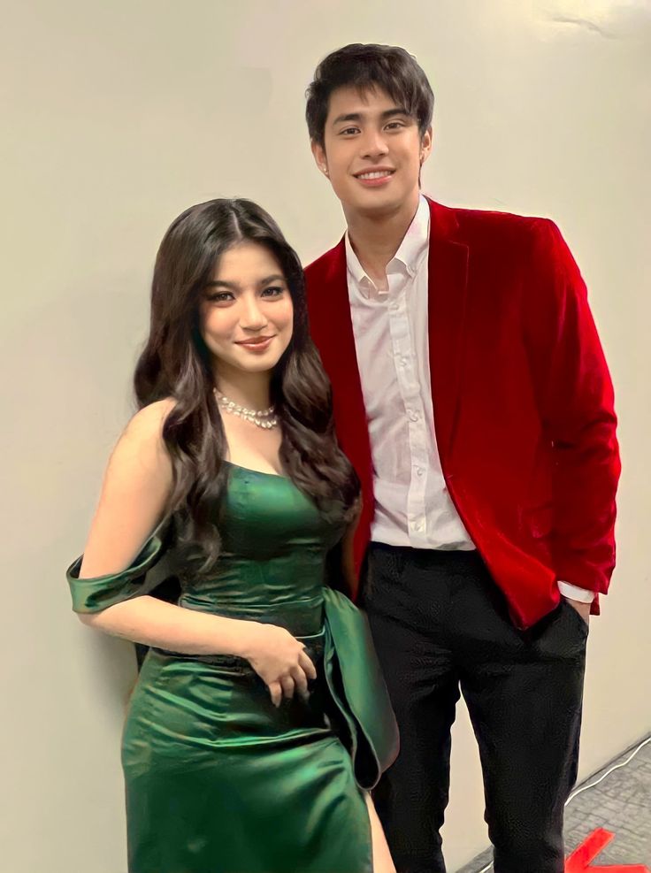 madewithdb's tweet photo. Sleighing it as the cutest Christmas duo. 🛷🎄

BELLElieve IN DONNYsmagic

#DonBelle
#DonnyPangilinan 
#BelleMariano https://t.co/ZsBpHCdmbO