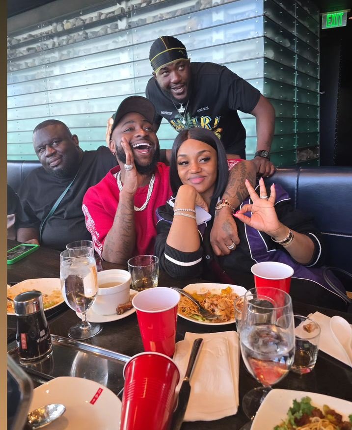 BAbovall's tweet photo. @davido joy 🤩  #30BG 🇧🇪 https://t.co/85Y1kitrpX