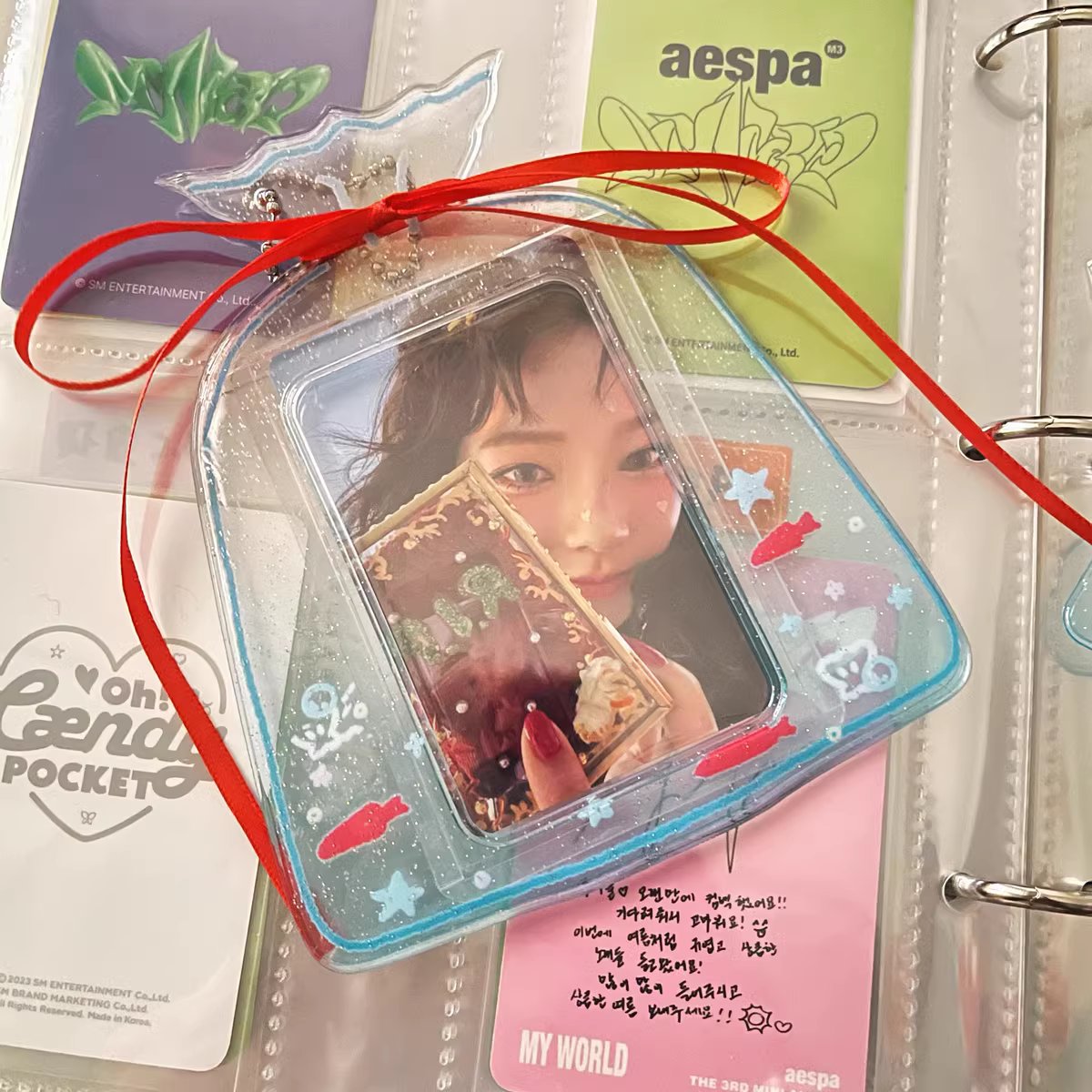 wts (preloved)

fishbowl cahol ready ina 🧃

45k (barang baru nyampe guys)

📍jakarta
🍊 via oyen
☎️ order? dm 

#zonauang #zonajajan 
t. aespa rosé winter karina ina cahol jennie pc newjeans nct jaehyun seulgi