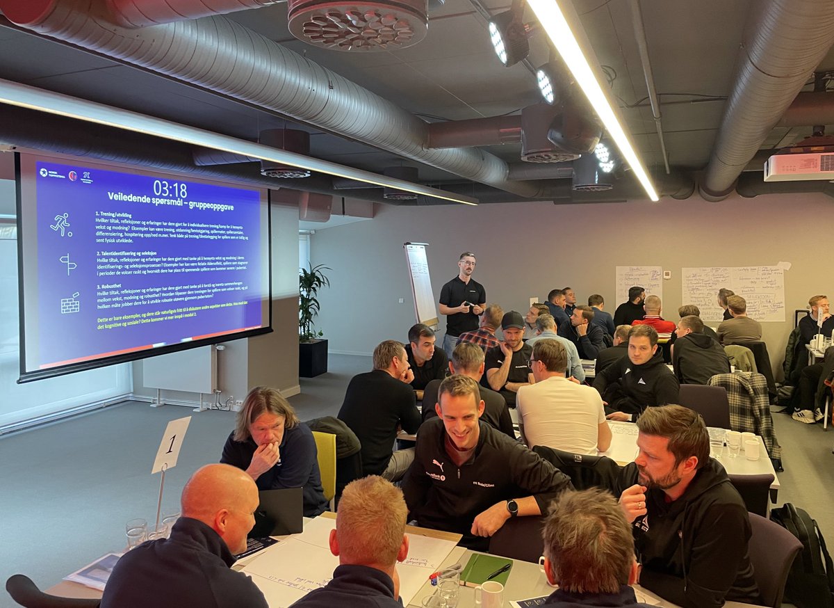 Eirik Halvorsen Wik (@eirikwik) on Twitter photo What a great experience this was! Two-day workshop with football academies on challenges and opportunities relating to growth/maturation 🇳🇴⚽️
Led by <a href="/ThomasBroBra/">Thomas Brantsæter</a>, alongside <a href="/GrendstadH/">Halvard Grendstad, PhD</a>, <a href="/NiklasJuliussen/">Niklas Juliussen</a> & <a href="/ksroksvaag/">Kristoffer S. Roksvaag</a>, with invited lectures by <a href="/phd_sean/">Sean Cumming PhD</a> & <a href="/David_johnson11/">David Johnson</a> What a great experience this was! Two-day workshop with football academies on challenges and opportunities relating to growth/maturation 🇳🇴⚽️
Led by <a href="/ThomasBroBra/">Thomas Brantsæter</a>, alongside <a href="/GrendstadH/">Halvard Grendstad, PhD</a>, <a href="/NiklasJuliussen/">Niklas Juliussen</a> & <a href="/ksroksvaag/">Kristoffer S. Roksvaag</a>, with invited lectures by <a href="/phd_sean/">Sean Cumming PhD</a> & <a href="/David_johnson11/">David Johnson</a>