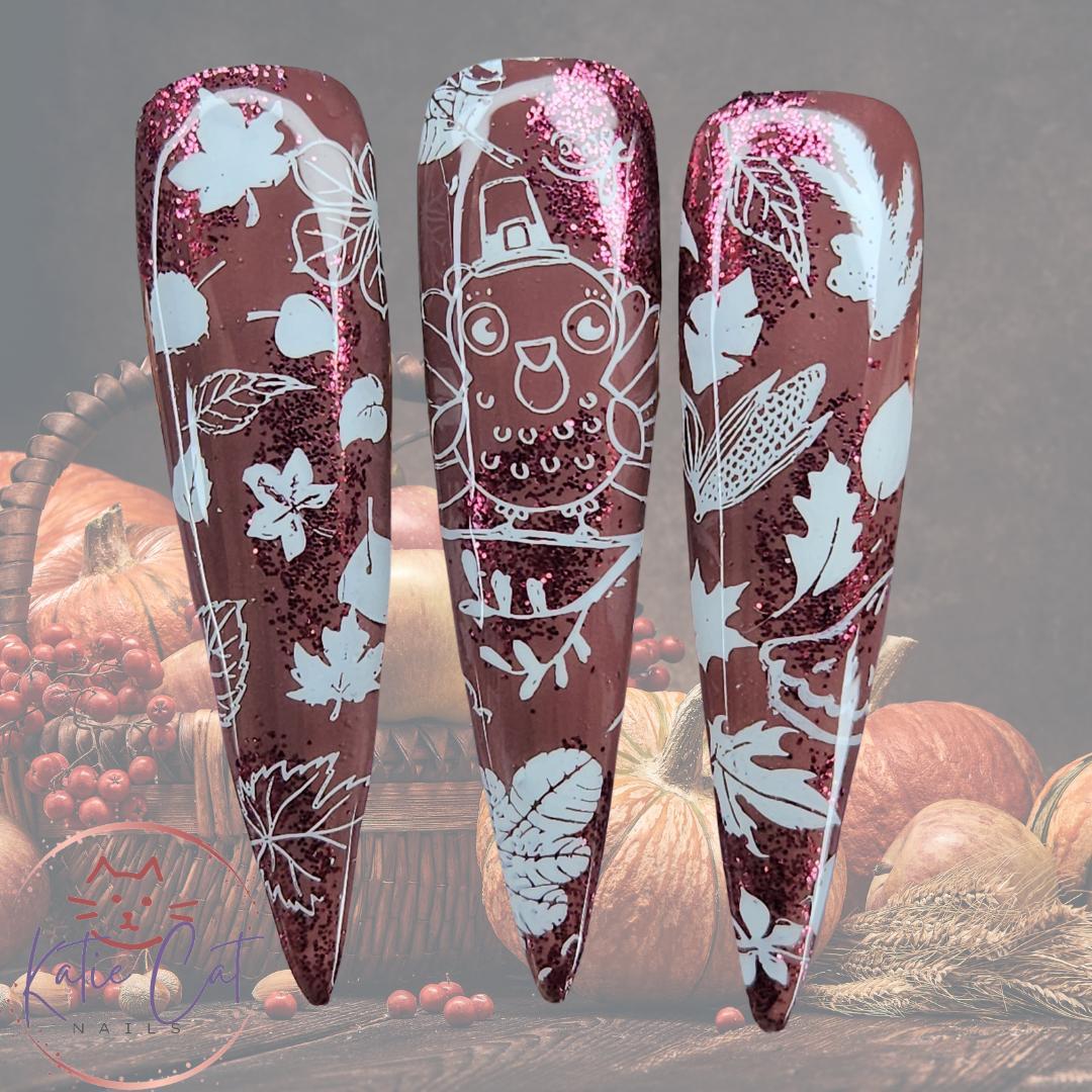 Love playing with diff layers in my art 
#nailartcommunity 
#NailArtLovers 
#holidaynails