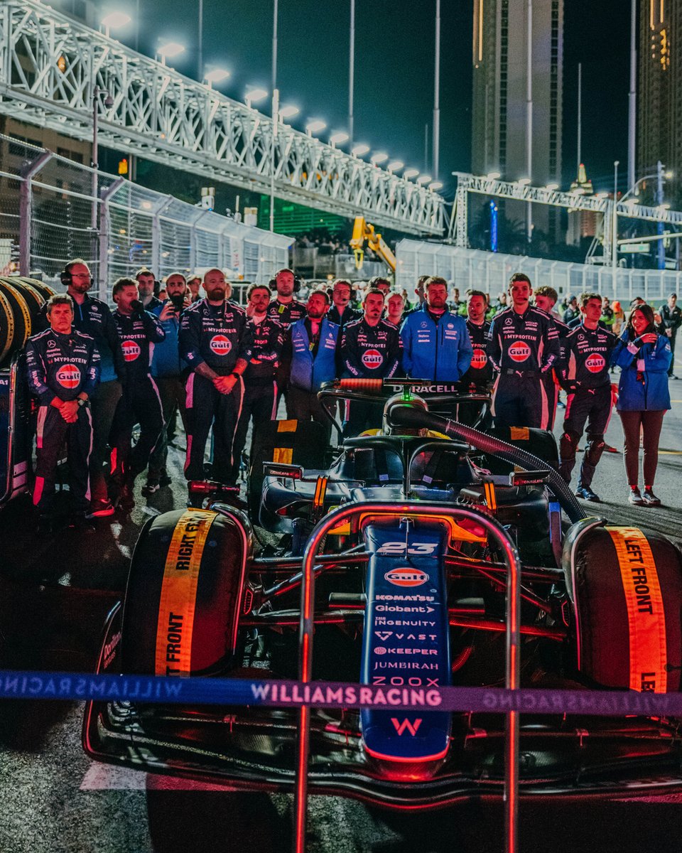 WilliamsF1's tweet photo. A monumental effort from the team this weekend, but unfortunately it didn't end the way we would have liked.

We go again in a week's time. https://t.co/GgXz1iHDEx