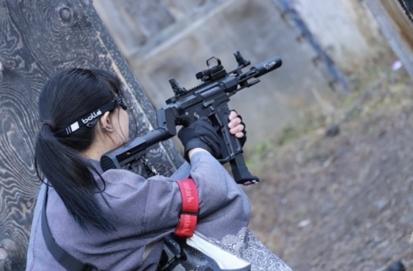 Coujyotyo's tweet image. 顔面事故りすぎて笑いしかないけど、めちゃんこ楽しかったです。
撃たれて撃たれまくった一日でした。
南農生やってるはずなのに科捜研の女になってるのは草。
 #恥外法権