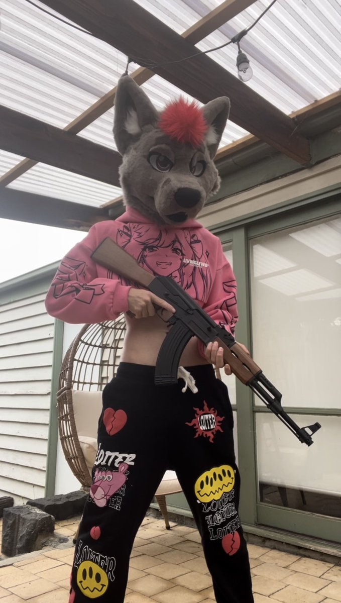I’m loving my new Call of Duty skin 😝