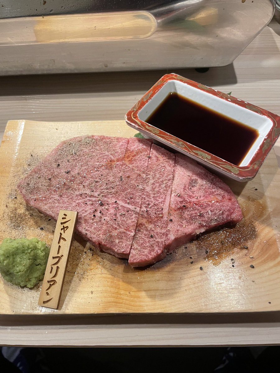 D4_marek4su's tweet photo. きょうはやきにくにいきましたおいしかったです https://t.co/7ISgA30P8V