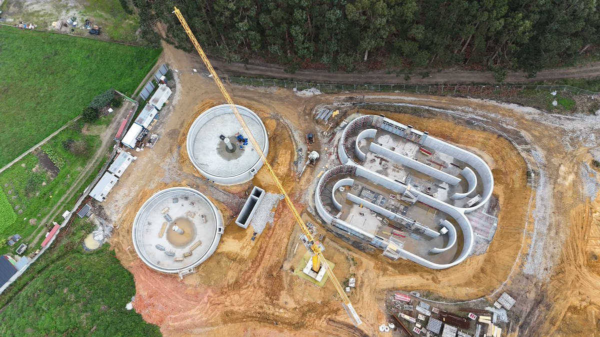 MAmbienteXunta's tweet image. 💧 Augas de Galicia colabora co Concello de Foz para acabar cos problemas de saneamento

📆 Nos 8 primeiros meses xa se executou o 25% da obra, financiada con fondos FEDER, que inclúe unha nova depuradora