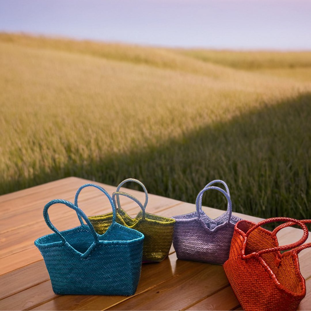 stysion's tweet photo. Handmade Leather Woven Tote Bags 
Experience the perfect blend of elegance and craftsmanship with our premium leather woven tote bags.
Authentically Handmade: Each piece crafted with care and precision.

Timeless Design: Perfect for every occasion, from workdays to weekends. https://t.co/oJi41sfqvd
