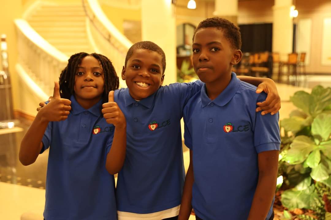 TurieTSmall's tweet photo. Help us shout out our scholars who attend the after school tutoring program at Daytona State College Mon through Thurs.
Thank you Food Brings Hope, led by Mrs. Forough Hosseini, Daytona State College, led by Dr. Tom LoBasso, &amp; thank you Mr. L. Gale Lemerand. @volusiaschools https://t.co/TzZsw3Usxx