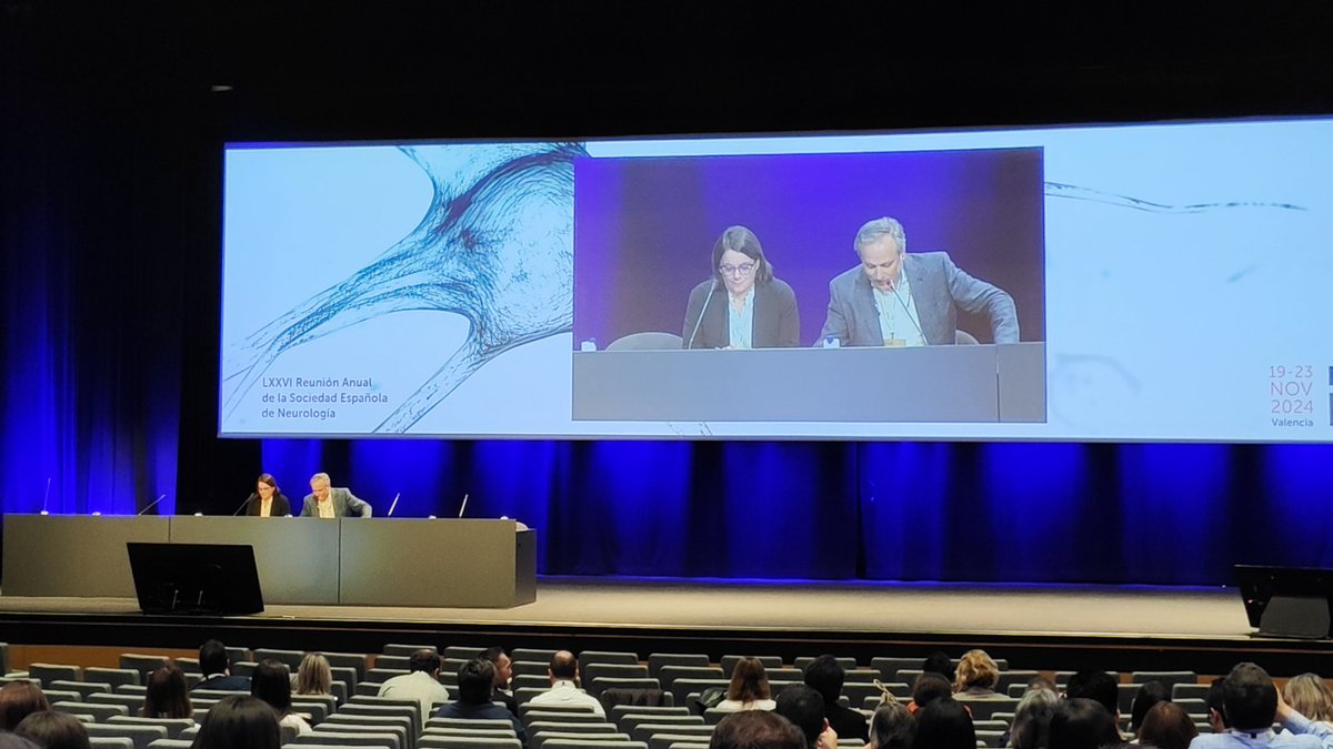 NeurologiaHUB's tweet photo. También destaca la participación en Grupos de Estudio y seminarios de la Dra. @LuciaRPinel, la Dra. Povedano, el D. Huerta y todo el equipo de #Neurooncología! @ICO_oncologia #RASEN24 https://t.co/1aHUMXM95P
