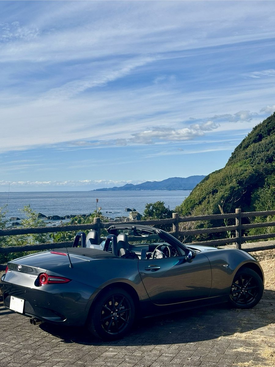 bangroadster's tweet photo. 高野山ー龍神温泉ー白浜温泉と走り
#潮岬 来ました
#WithMazda
#roadster
#Miata
#MX_5
#ロードスター
#ロードスターND https://t.co/ztqTbGaP6D