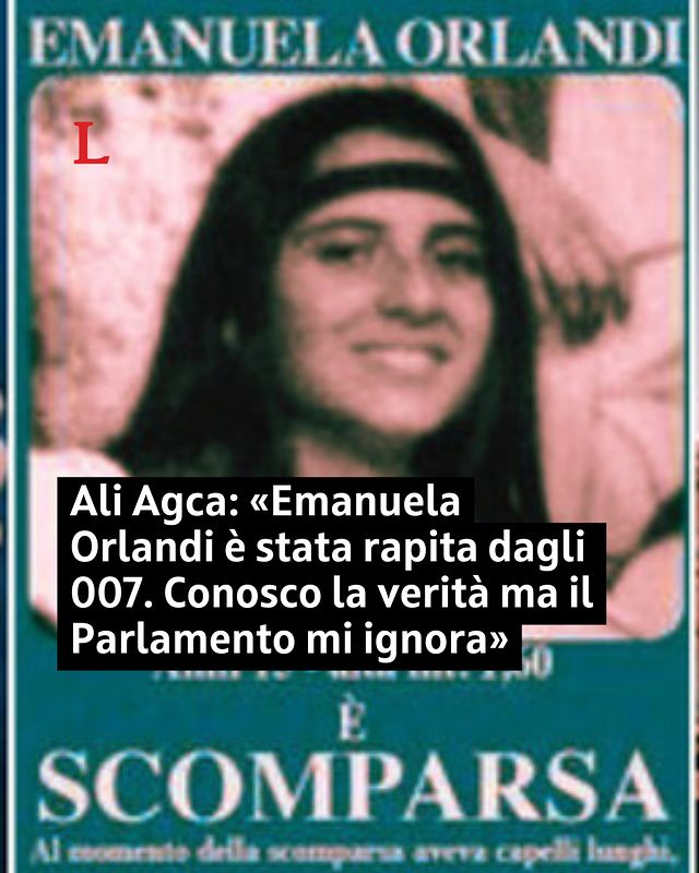GiorgiaSalvagn1's tweet photo. «Ho un solo obiettivo: consegnare la verità al Parlamento italiano e al #Vaticano sull'attentato al #Papa e sulla scomparsa di Emanuela Orlandi». Così Mehmet #AliAgca. «Il 20 dicembre 1982 fu il Parlamento italiano a certificare che l'attentato era un complotto internazionale ufficializzando la pista bulgara - aggiunge - e dichiarando che il tentativo di uccidere papa Giovanni Paolo II era stato organizzato dai Paesi comunisti. Il secondo passo di questo intrigo fu il rapimento di Emanuela da parte di quella società segreta del Vaticano che si chiama Entità. Entità è anche uno dei nomi di Satana, dunque anche il mistero di #EmanuelaOrlandi è collegato al mistero della #MadonnadiFatima che aveva annunciato l'attentato a Papa Giovanni Paolo II».
Agca chiede di essere ascoltato dalla commissione su Orlandi, ma la sua richiesta non è stata accolta: «Il #Parlamento, anche su ordine del Vaticano, l'ha respinta per evitare uno scandalo mondiale dato che i tre più grandi imperi, quello vaticano, quello americano e quello europeo, sono coinvolti nel complotto internazionale della pista bulgara e della scomparsa di Emanuela. Io rivelerei tutta la verità sull'attentato e sul rapimento con delle prove documentali e chiuderei il discorso definitivamente, ma lo Stato vaticano, il governo americano e il governo italiano hanno deciso di lasciare le cose come stanno» 