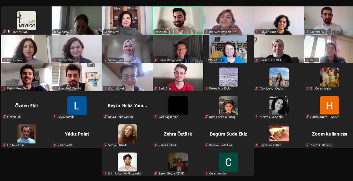 Kapanış oturumu gelecek çalışmalar ve etkinlikler için önerilerle devam ediyor. 2026 yılında gerçekleşecek 3. sempozyumun genel hatları belirleniyor :) Bir sonraki sempozyum....