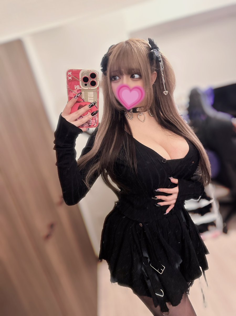 低身長、爆乳、ロリ、彼氏なし
軽率に推しませんか^._.^ https://t.co/8zXzAbAOS1
