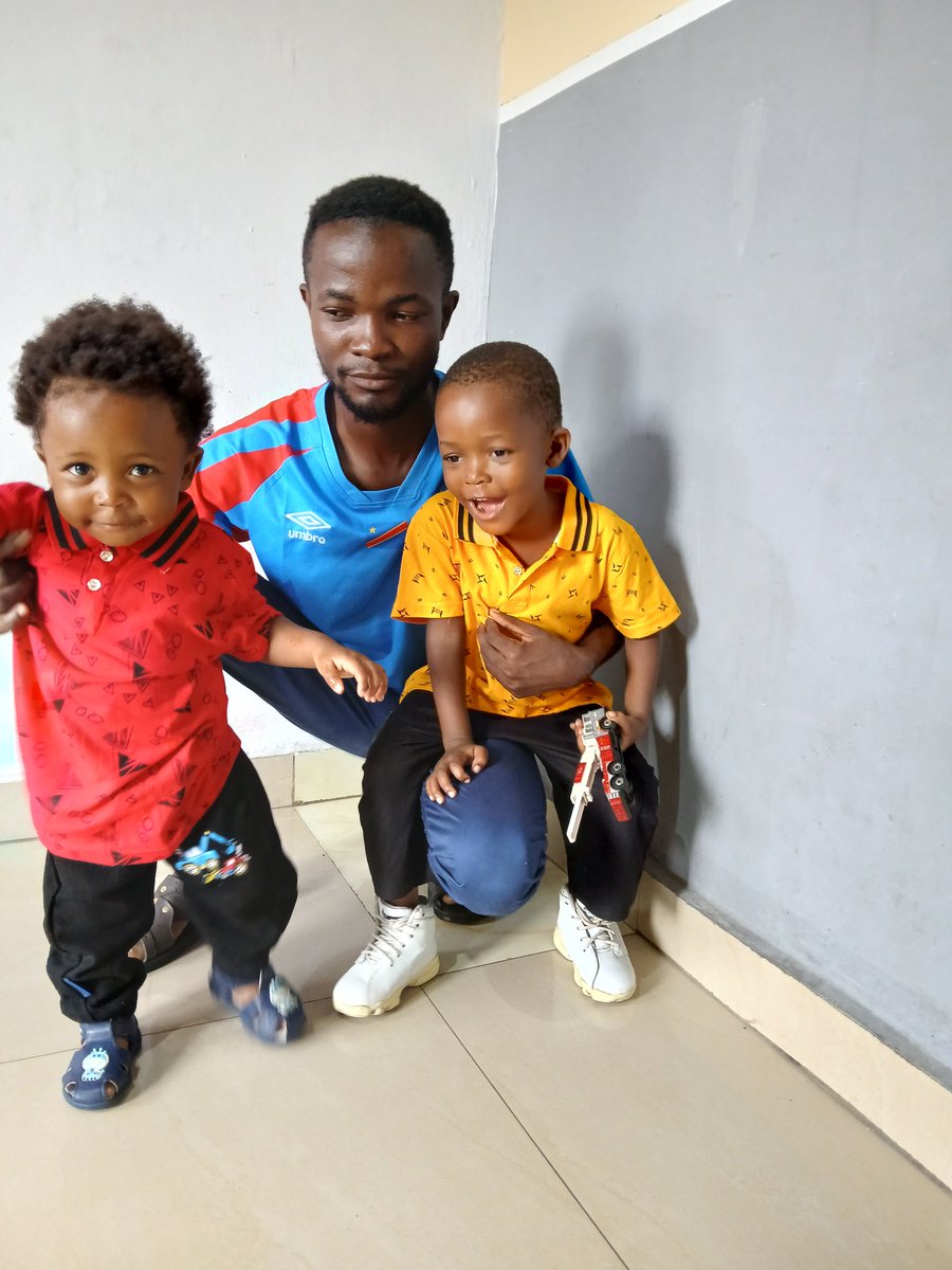 BLACK PANTHÈR (@rickgabrielwadi) on Twitter photo <a href="/mbuyi_don/">Don Israël H.M/ Le Coach</a> Merci bcp président <a href="/mbuyi_don/">Don Israël H.M/ Le Coach</a> pr cette opportunité, je suis père 2beaux garçons. Je perdue mon boulot après l’accident.
Chers amis et parents rien qu’avec votre aide que je peut arriver à gagner le challenge pr arriver renir le 2bout du mois. Merci d’avance pr vtre soutien 🙏 <a href="/mbuyi_don/">Don Israël H.M/ Le Coach</a> Merci bcp président <a href="/mbuyi_don/">Don Israël H.M/ Le Coach</a> pr cette opportunité, je suis père 2beaux garçons. Je perdue mon boulot après l’accident.
Chers amis et parents rien qu’avec votre aide que je peut arriver à gagner le challenge pr arriver renir le 2bout du mois. Merci d’avance pr vtre soutien 🙏