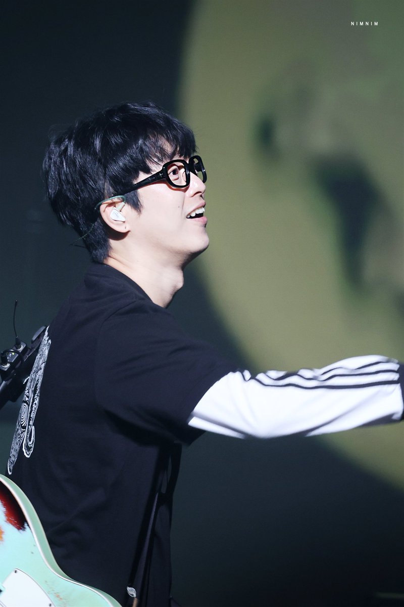 nimnim1125's tweet photo. 241123 SUDDENLEY ROCK FESTA #국카스텐 #하현우 

피크나눔2222 https://t.co/MbXJAyl9MV