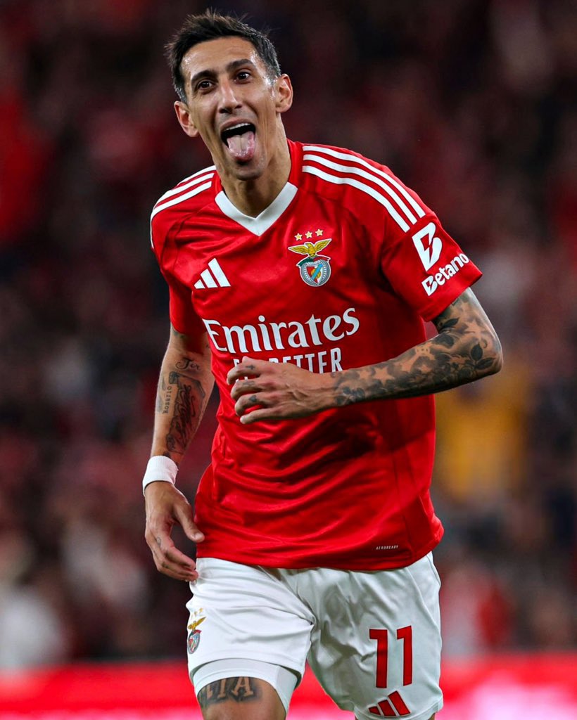 Football Pictures That Go Hard (@hardfootypix) on Twitter photo 