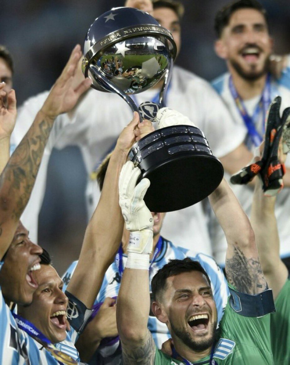 LIKE SI TE LEVANTASTE SIENDO CAMPEÓN