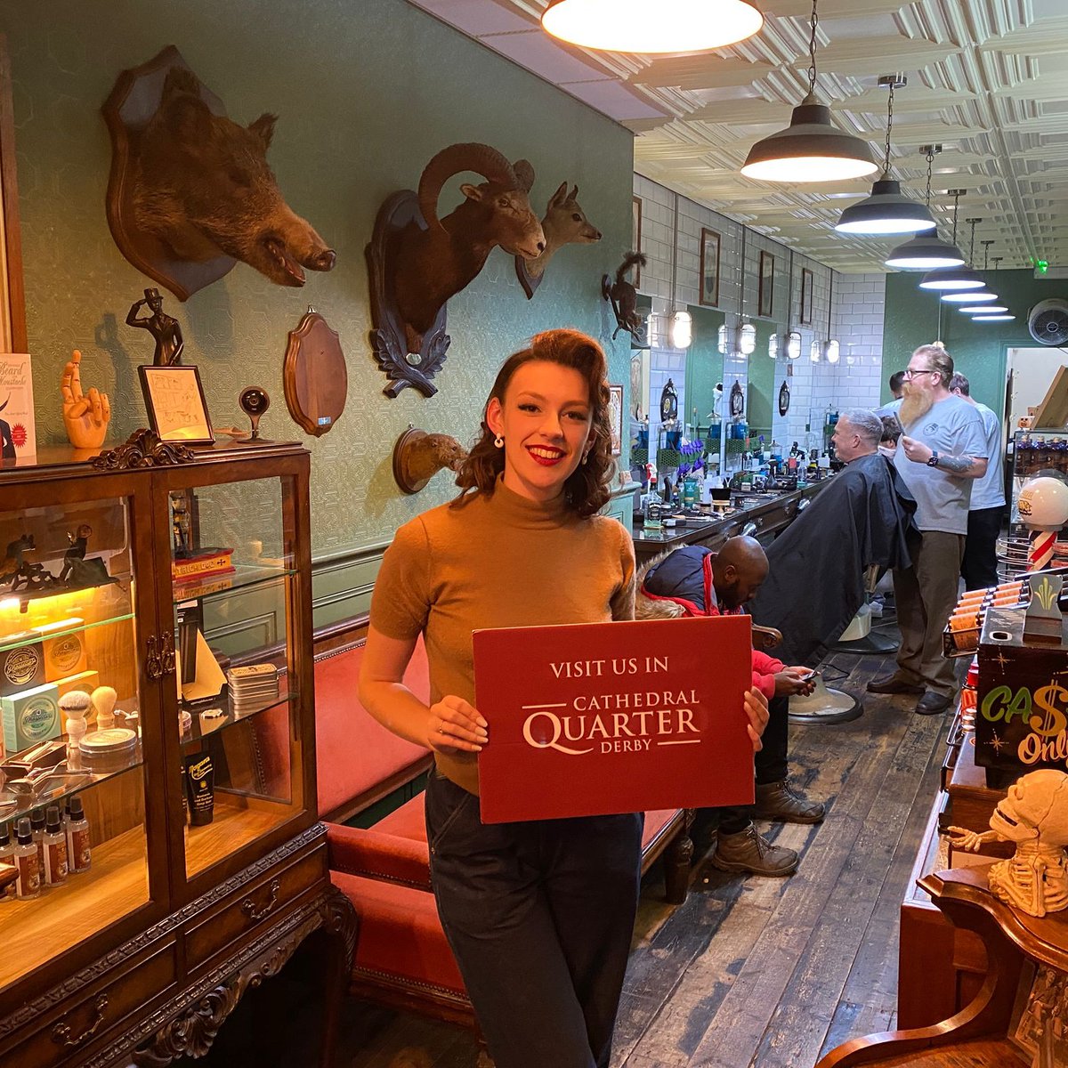 Looking for a fresh cut and a great way to support local business? On December 7th, celebrate Small Business Saturday by visiting The Dandy Gent Barbers on Iron Gate! With their skilled barbers and vintage-inspired atmosphere, it’s the perfect spot to treat yourself.