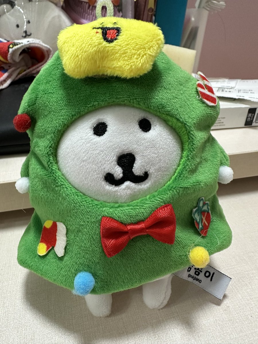 nehanasaki's tweet photo. メリークリスマス https://t.co/tuFhwOIXZK