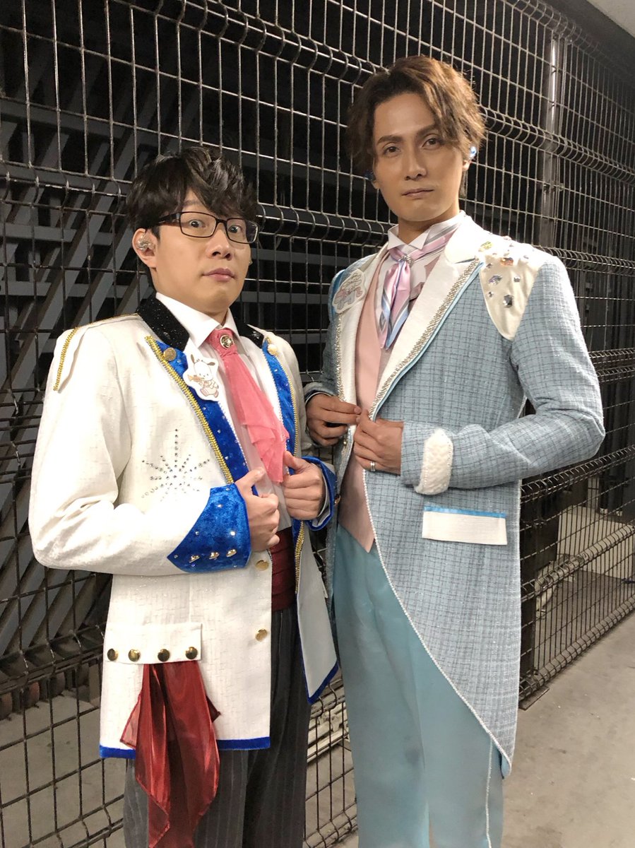 hemp_m's tweet image. 『#サンリオ My Bestie Dream Stage』
会場&配信でご覧くださった皆さま、ありがとうございました♪
豊永は、ポチャッコとのコラボで「みんなにいちばん」を歌わせていただきました♫
楽しかった〜っ!!
配信で、まだまだご覧いただけますので、是非〜っ♪
加藤和樹さんandキキ&ララと、パチリ☆