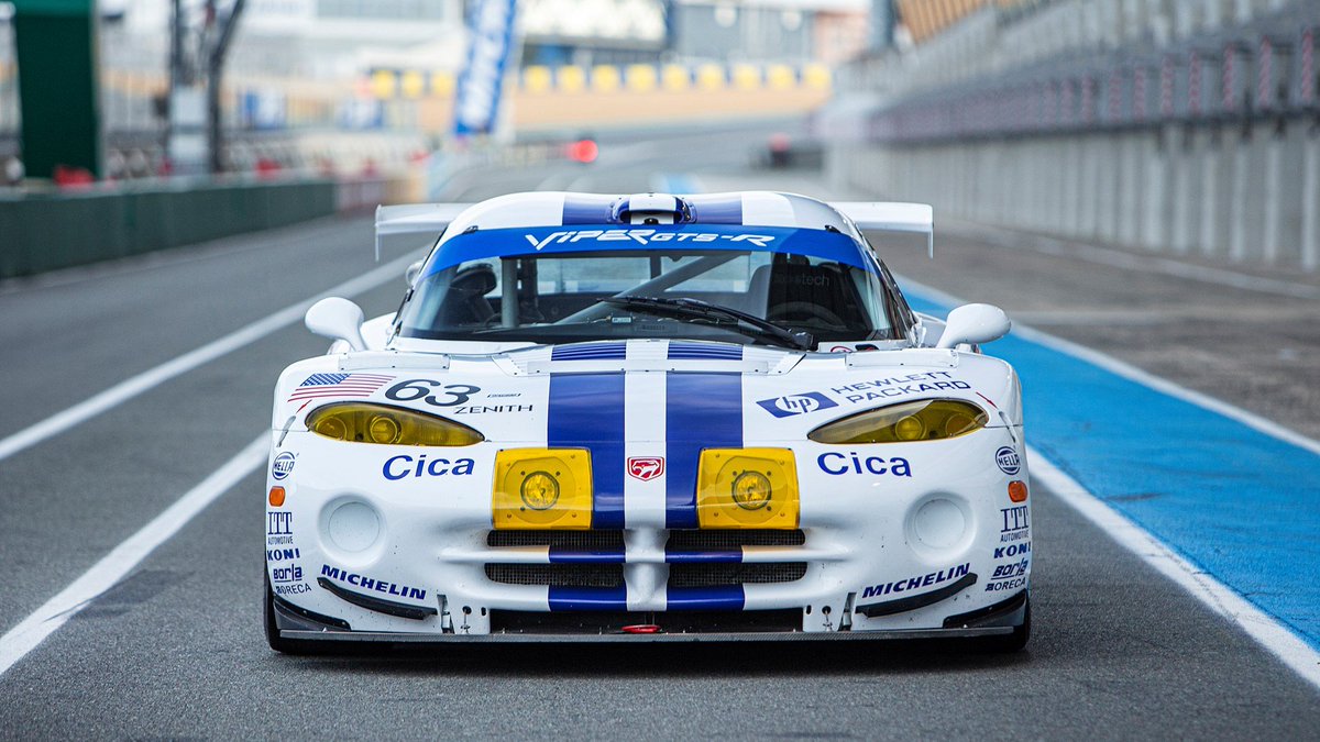 Rinoire's tweet photo. #SuperCarSunday
#Chrysler Viper  GTS-R
📸Sotheby's https://t.co/ws1srggGLH