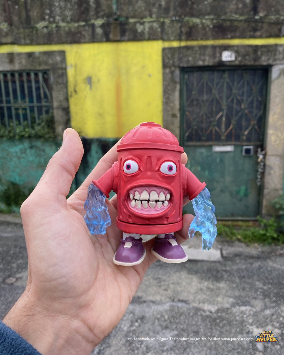 pedro_podre's tweet image. And here is the little guy in the wild!

#indietoys #resintoy #toymaking #jollylittlehelper