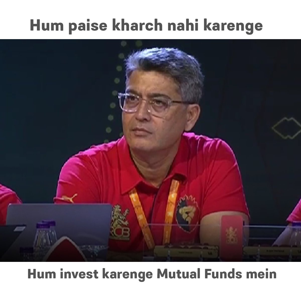 ImNaseer11_'s tweet photo. Mutual funds sahi hai !
#RCB #IPLAuction2025 https://t.co/a7QOmJU7tr