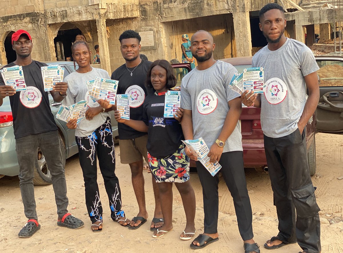 EIPCR's tweet photo. EIPCR AMR Champion and Team Members with support from South Center and @alliance_a_amr commemorates the World Antimicrobial Awareness Week 2024. This was aimed at raising awareness on AMR among diverse young people.Thanks to @apyinanambra for the collaboration #eipcr #VYV
#WAAW https://t.co/ghfZmC7exb
