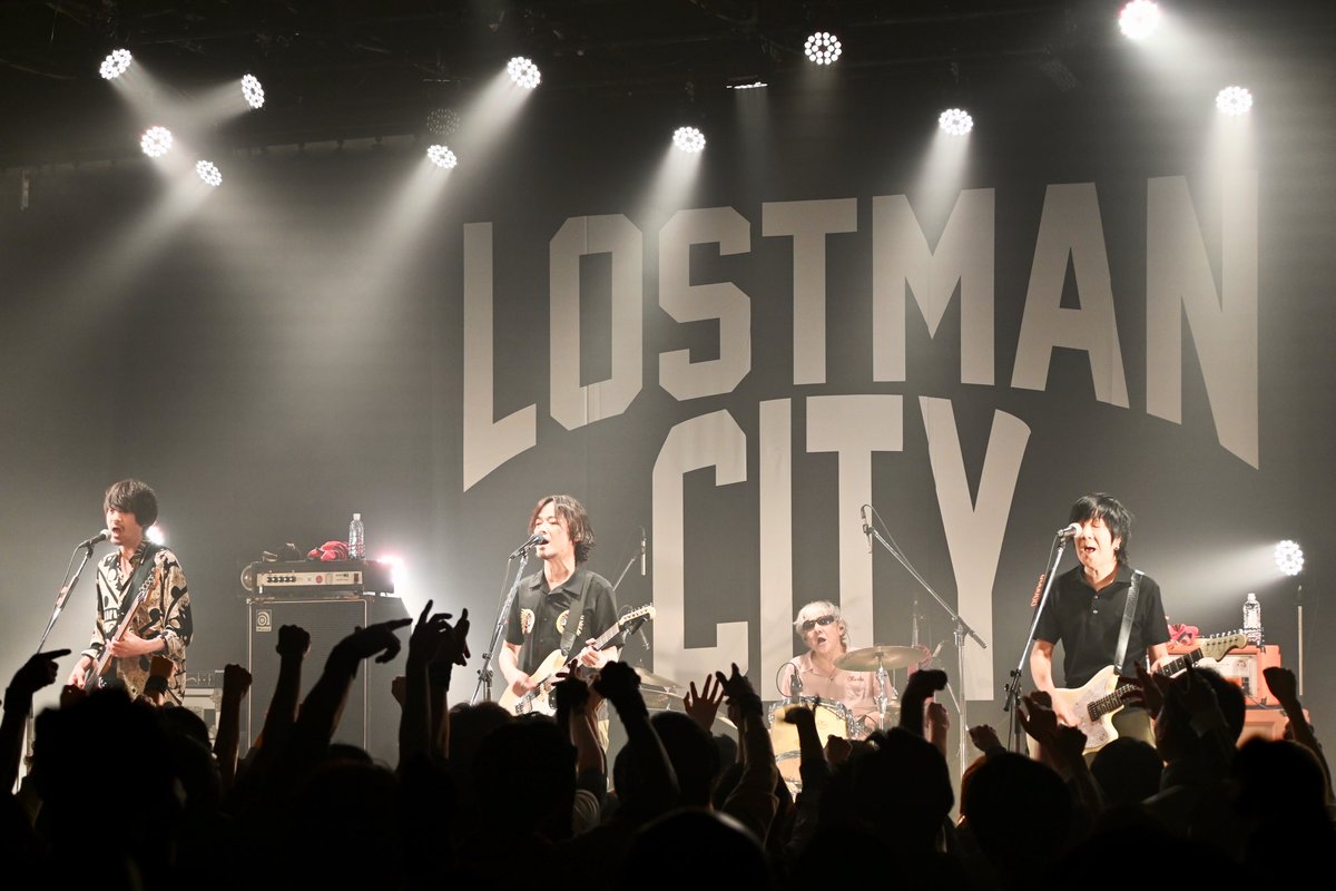 thepillowsJPN's tweet photo. 今日はLOSTMAN GO TO CITY 2024-25  10本目、新潟 LOTSでした。

昨日の金沢から連日のライブと深夜移動でしたが、沢山の歓声のおかげで元気で楽しいライブになりました。
お越しの皆様ありがとうございました！

次は青森です！ https://t.co/jf4uwYwn90