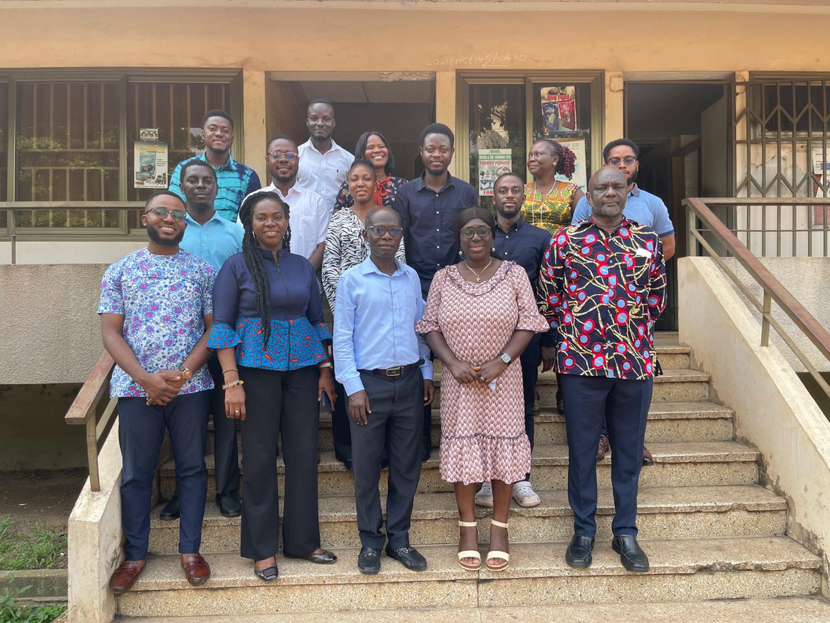 Training Kumasi Veterinary Lab staff on bacterial sequencing using the ONT platform- DNA extraction, purification, quantification, library preparation, and data analysis with the user-friendly EPI2ME pipeline. Special thanks to <a href="/AfricaSeq/">SEQAFRICA</a> <a href="/FlemingFund/">The Fleming Fund</a> <a href="/NMIMR_AMRHub/">NMIMR AMR HUB</a>