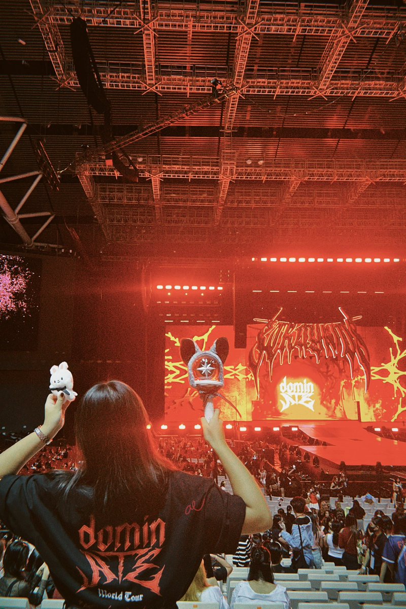 aegichrs's tweet photo. THANK YOU FOR THIS NEW HAPPY CORE MEMORY, MY @Stray_Kids ❤️‍🔥

I’m just beaming with soooo much joy. You never fail to give extraoddinary 😉 performances.

See you again soon, my 8.

Love,

Your Eternal Stay ♾️

#dominATE_BULACAN https://t.co/gJw1QqFVyM