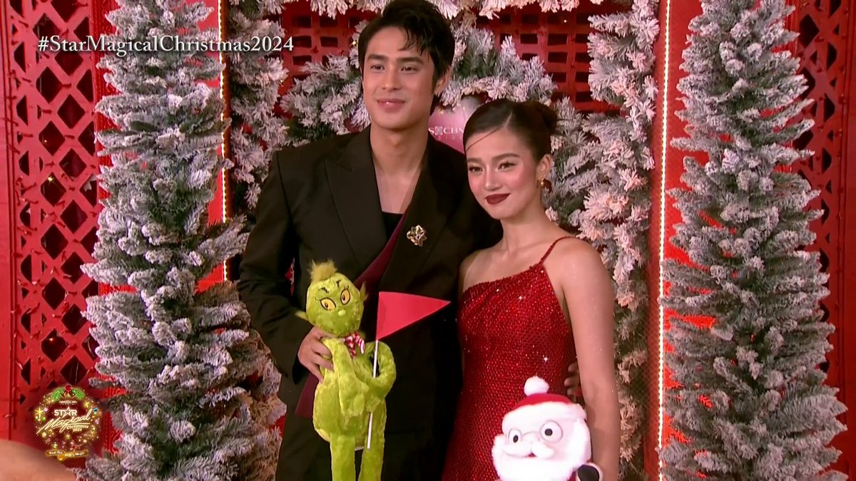 ABSCBN's tweet photo. #DonBelle is spreading Christmas cheer on the white carpet! #StarMagicalChristmas2024  

Don't miss the magic – watch LIVE: https://t.co/G5UiXpiH4U https://t.co/fXrDz8Mww7