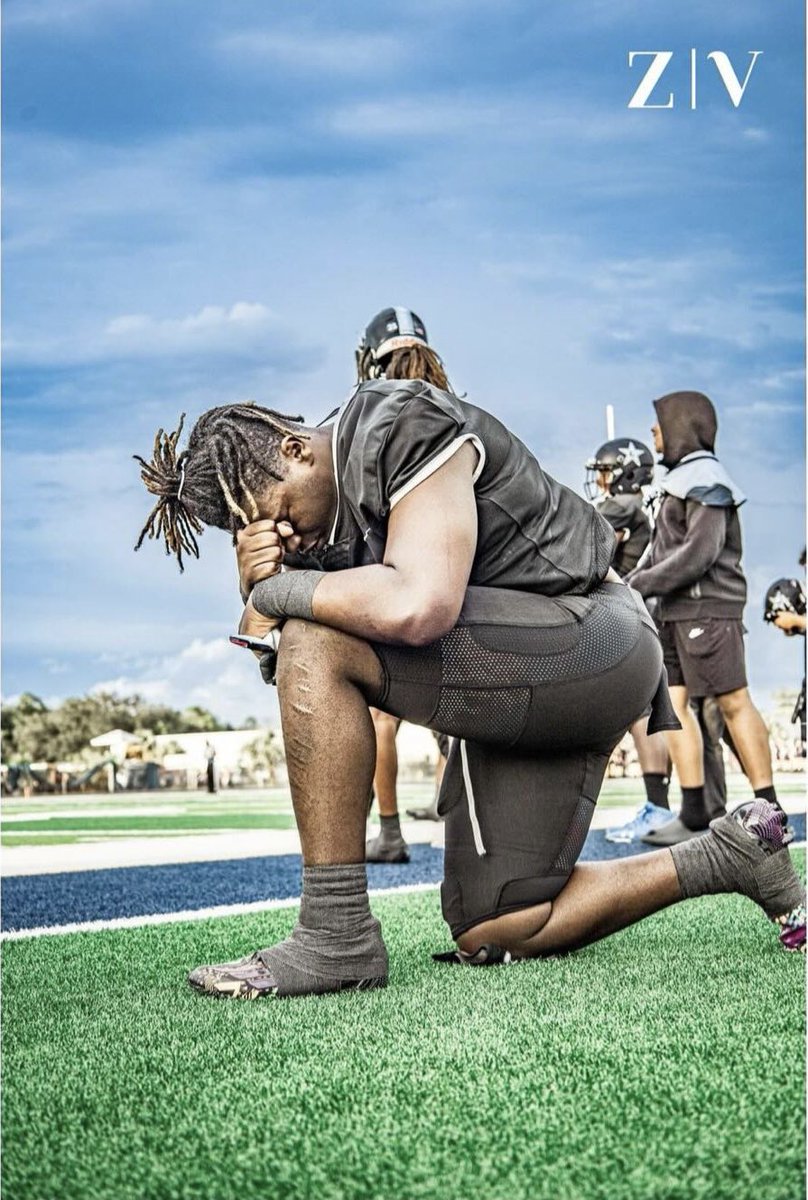 AntonioHenley16's tweet image. Sad to say it's finally over, happy to say I'm on to a bigger chapter in my life I want to thank @GaitherFootbal1 for the amazing 4 years most important I want to thank @Cowboycoach2016 for putting his trust in me &amp;amp; allowing me to lead this team #cowboys4L #1out