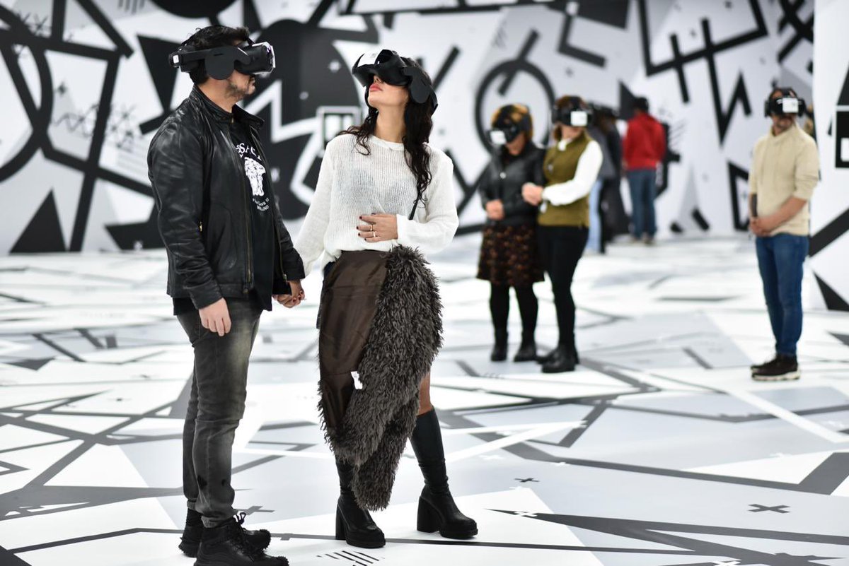 Muzeverse tweet media