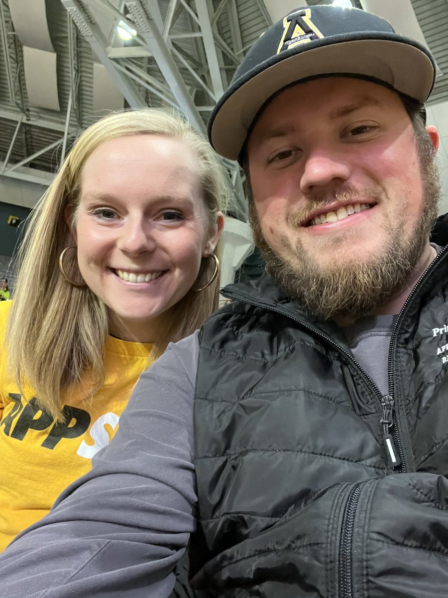 drmachon's tweet image. Let’s go @AppStateMBB! #TakeTheStairs