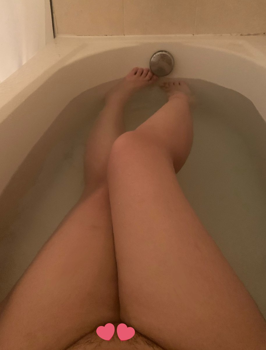 泡一会 腿看起来也太肉了🥲😭