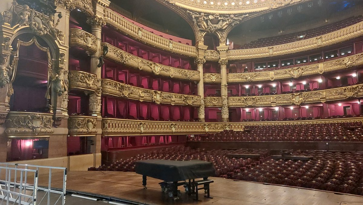 lahondes's tweet photo. Aujourd'hui un concert à l'opera garnier pour #francemusique https://t.co/W9GvKlR5H3
